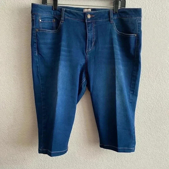 Cayon River Blues Preowned Plus-size Capris 16 - Picture 1 of 11